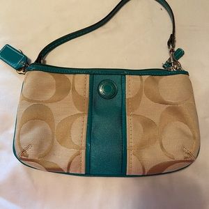 Coach - Wristlet - Like New!